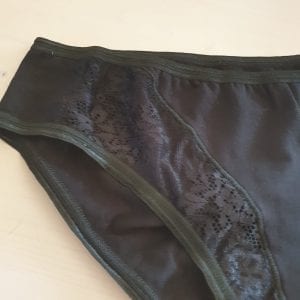 DRIE stuks Italiaanse katoenen dames slip in ZWART, puur en kwalitatieve slip Maat L