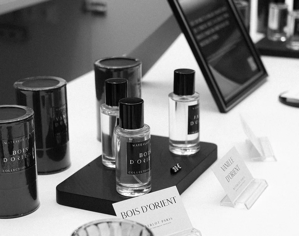 Waterlot Paris Bois d'Orient  - privécollectie parfum - bes, abrikoos - unisex - Amber, Muskus - poederachtige tonen 50ml