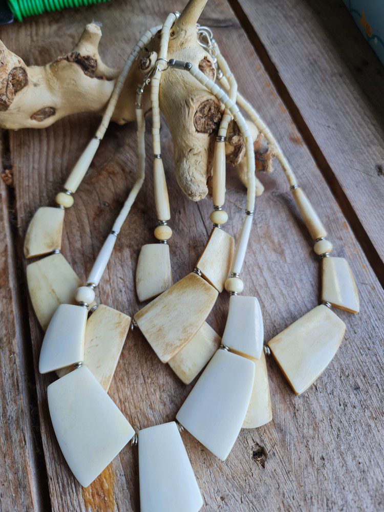 Tibetaanse etnische ketting - Buffalo bot - gepolijst - handgemaakt - statement ketting 1st - Afbeelding 5