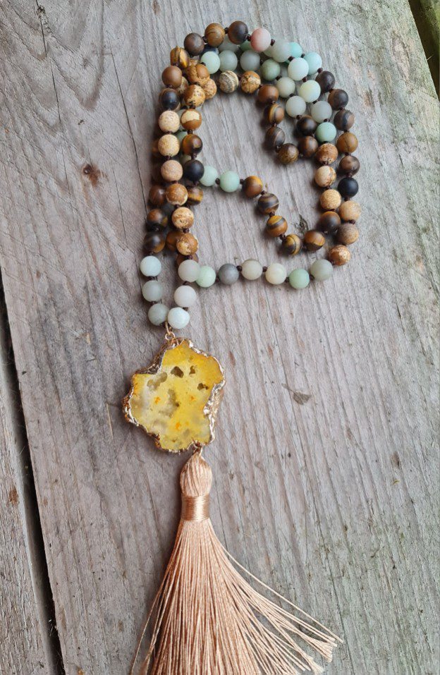 Boho lange edelsteen ketting - kralen Picture Jaspis en Flouride - GEEL rond hanger
