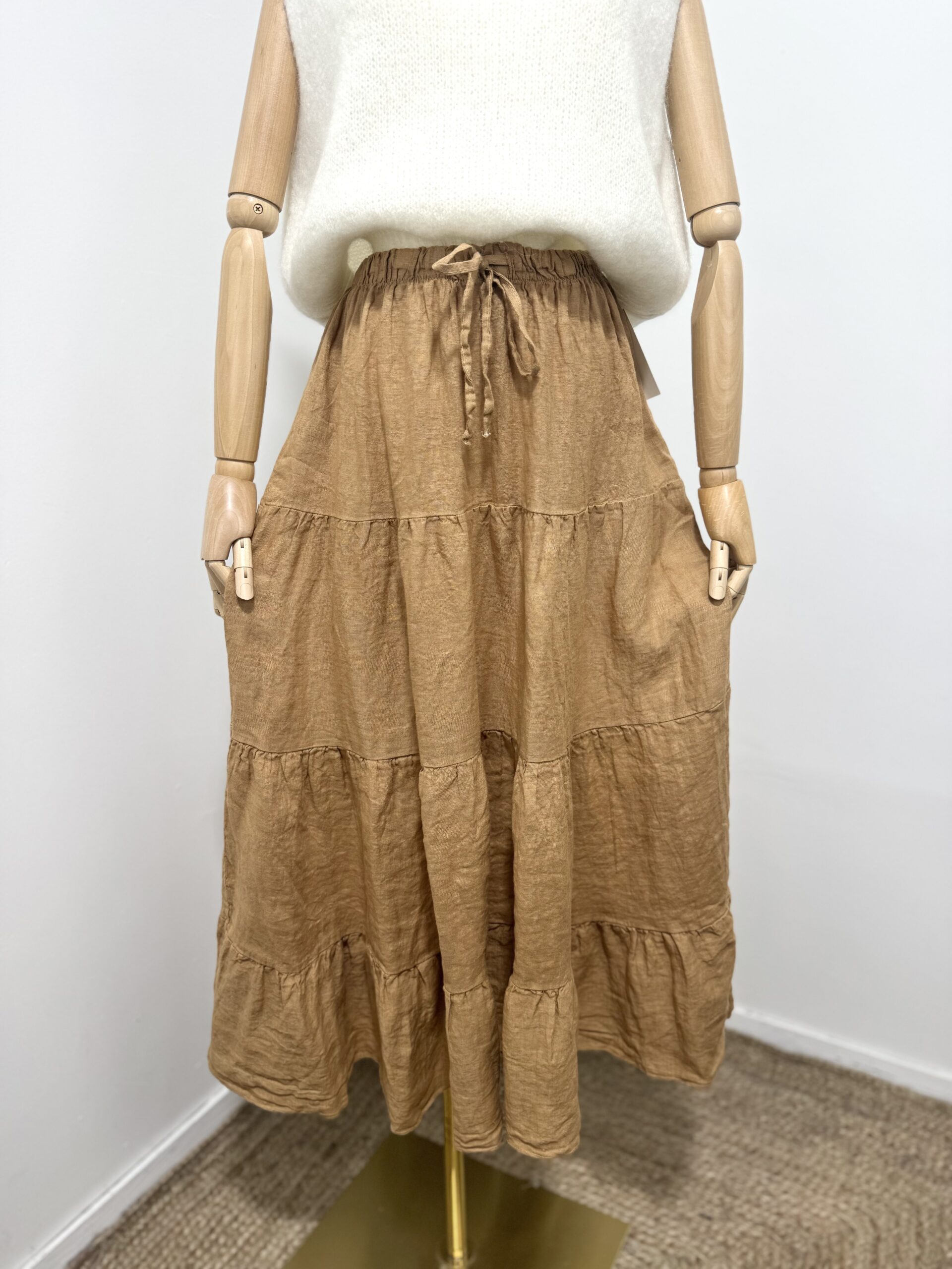 Heerlijke maxi linnen rok - met volants - elastische talie - aantrekkoord kleur CAMEL - maat 40/42 - Afbeelding 2