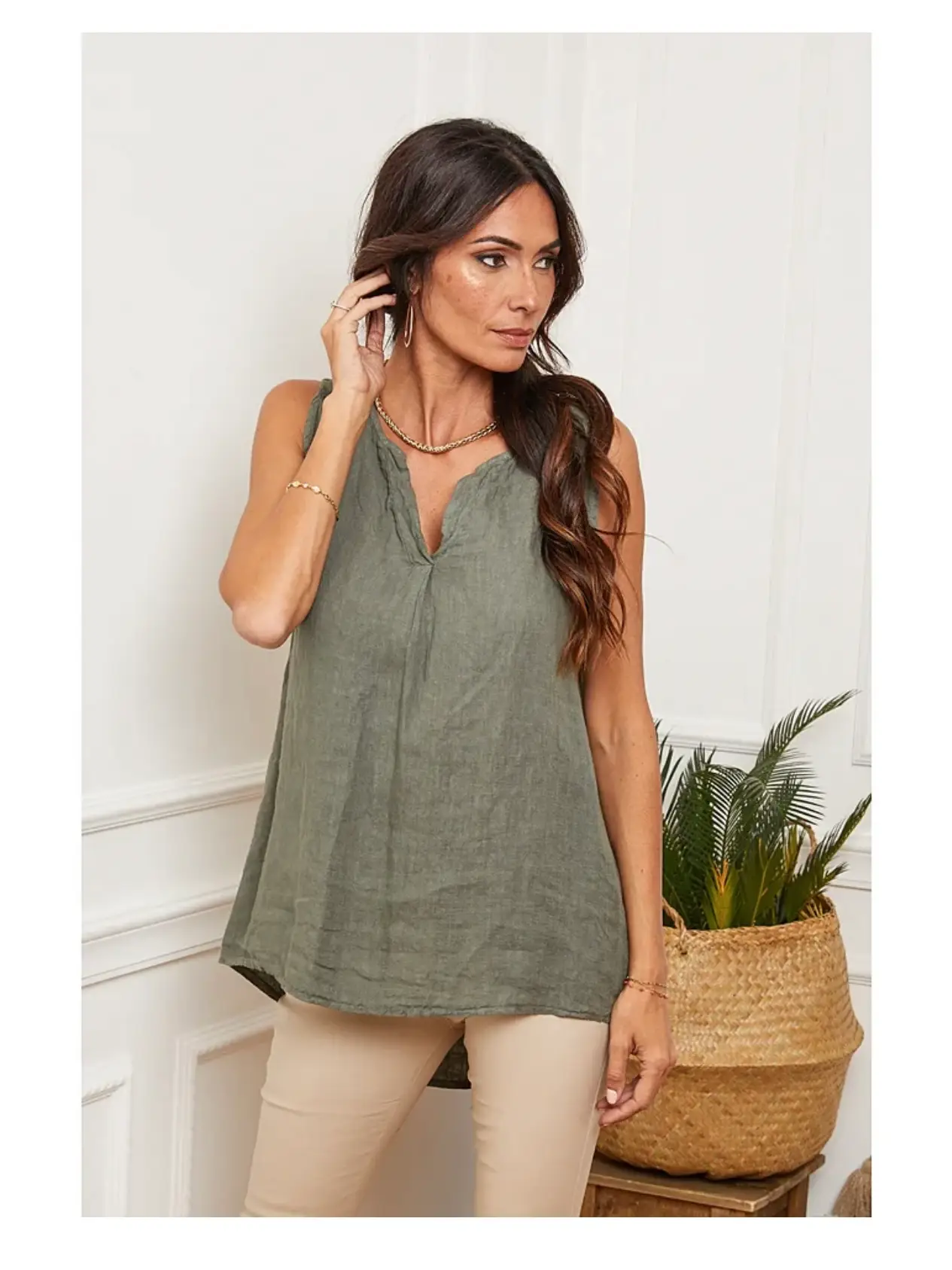 top-v-hals-militair-groen