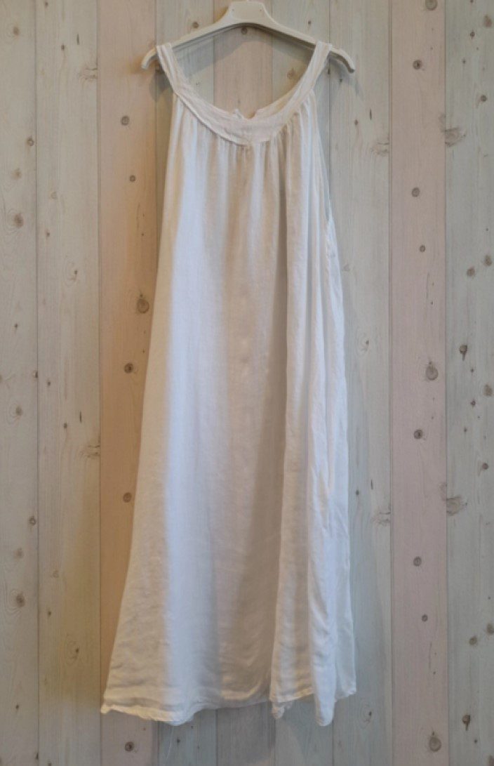 witte-jurk-mouwloos